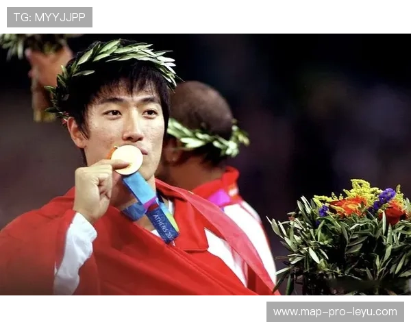 刘翔当年退赛，现在住上海顶级别墅喝下午茶