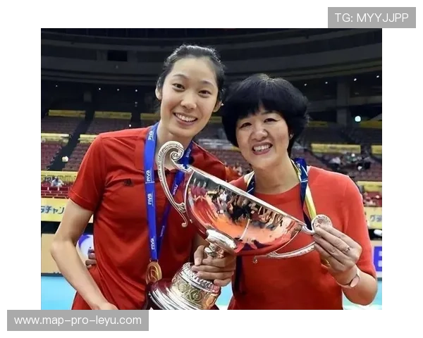 朱婷家的冰箱里塞满了蛋白粉，连饮料都喝无糖的