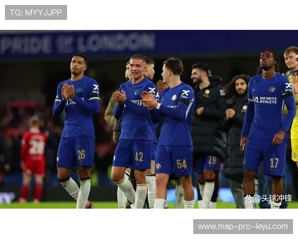 切尔西的节奏问题，本质是中场功能重叠